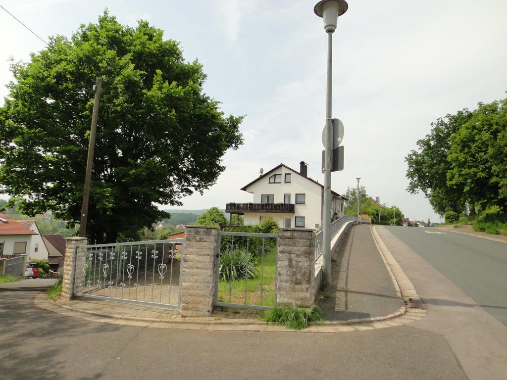 Gaestehaus Am Sonnenberg Baunach Екстериор снимка